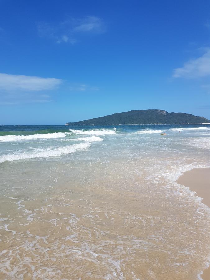 Edesias Forte Pe Na Areia E A 350 Metros Do Centro Dos Ingleses Florianopolis Luaran gambar